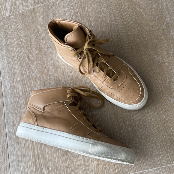 Common Projects mid top leather sneakers, size 37! - Picture 11 of 11